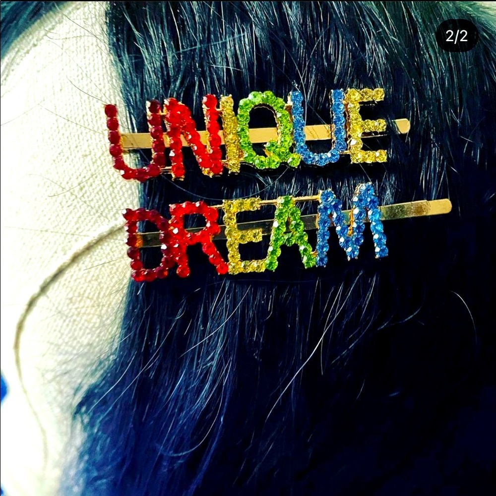Hair clips
